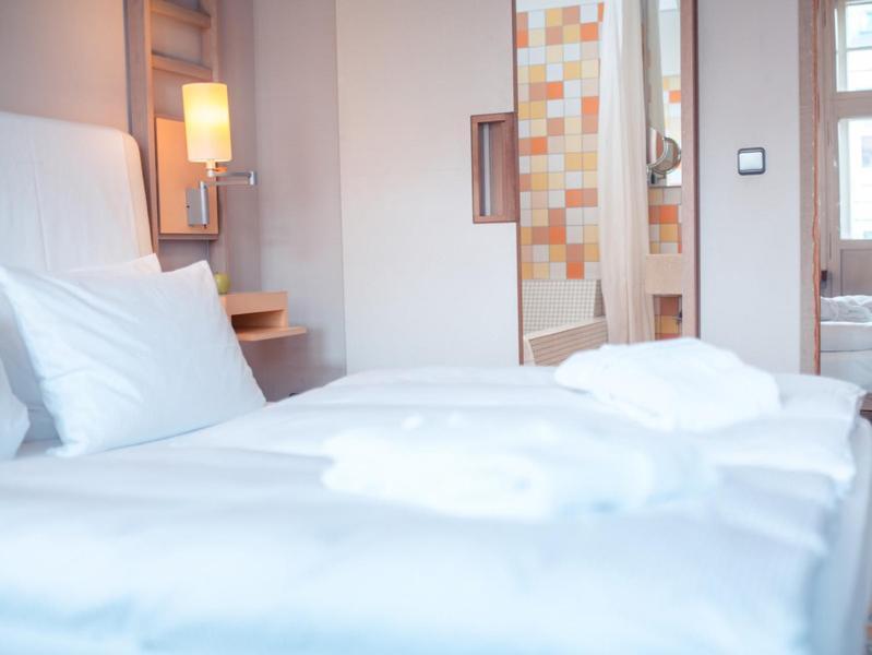 Hotel Bleibtreu Berlin By Golden Tulip Habitación foto