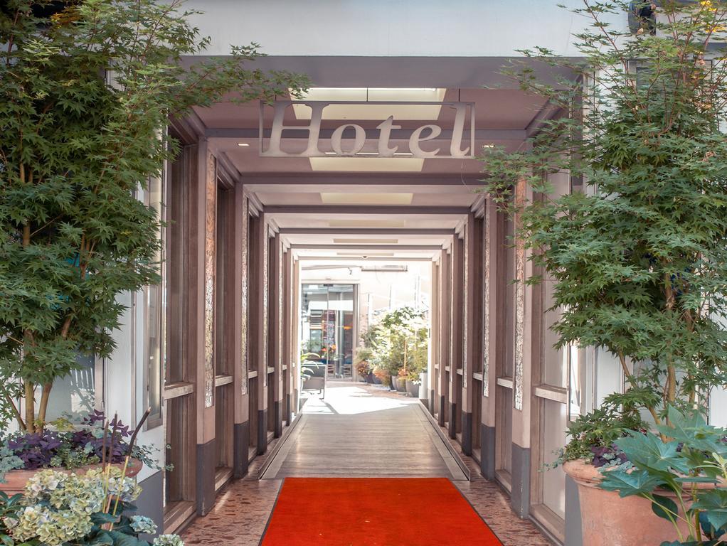Hotel Bleibtreu Berlin By Golden Tulip Exterior foto